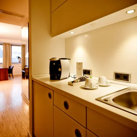 阿尔特拉酒店 4*