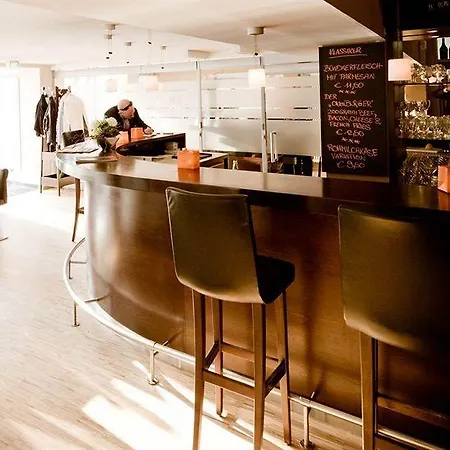 阿尔特拉酒店 4*